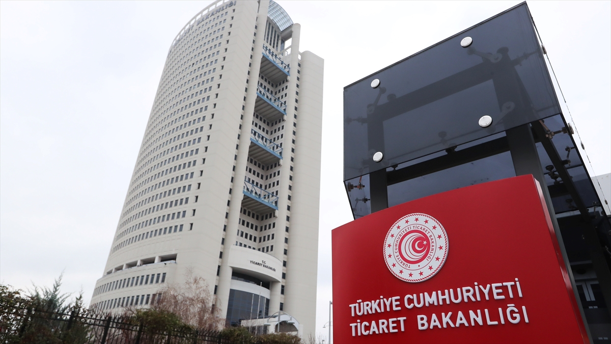 Ticaret Bakanlığı “Dış Ticaret Beklenti Anketi”ni yayımladı Ticaret Bakanlığı “Dış Ticaret Beklenti Anketi”ni yayımladı