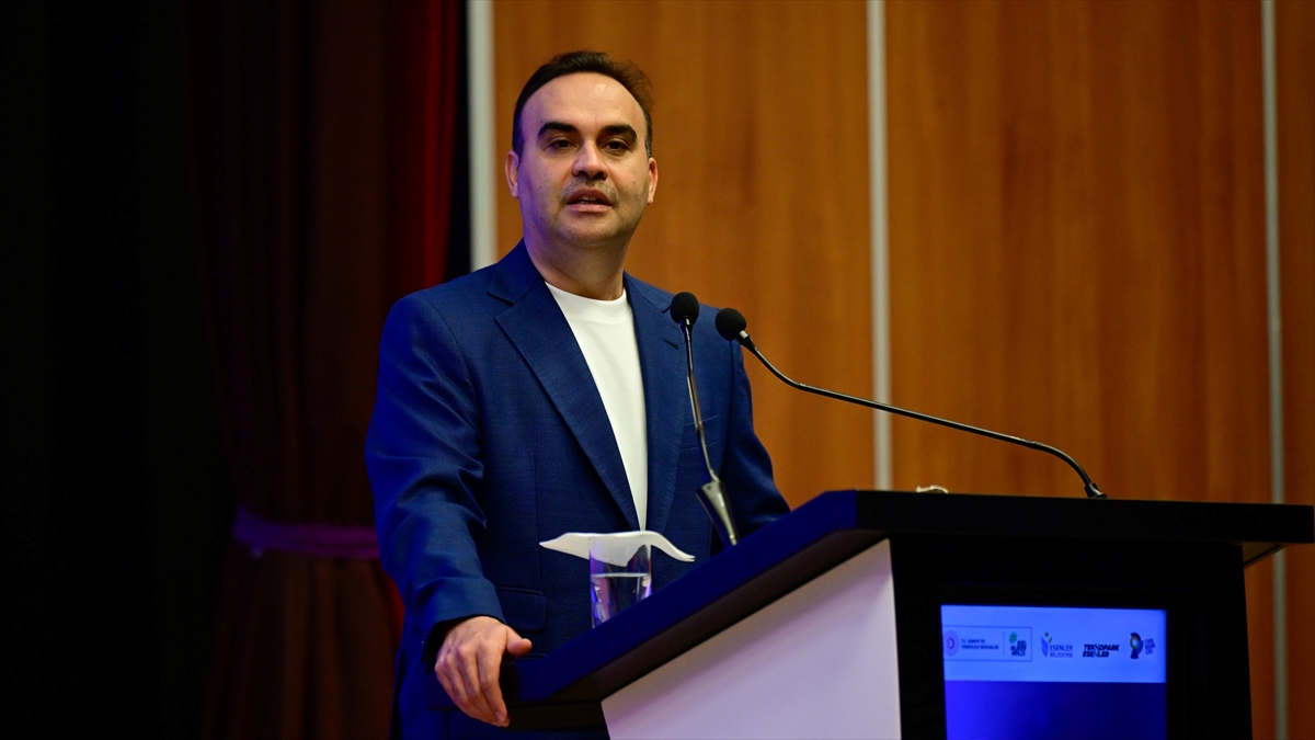 TÜBİTAK’tan köy okullarına bilim ve teknoloji desteği TÜBİTAK’tan köy okullarına bilim ve teknoloji desteği