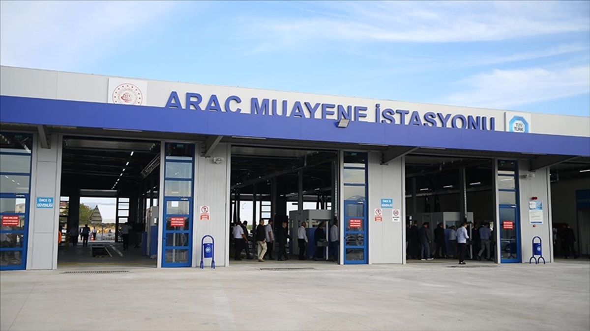 Türkiye’de yılın ilk yarısında yaklaşık 7,9 milyon araç muayeneden geçirildi Türkiye’de yılın ilk yarısında yaklaşık 7,9 milyon araç muayeneden geçirildi