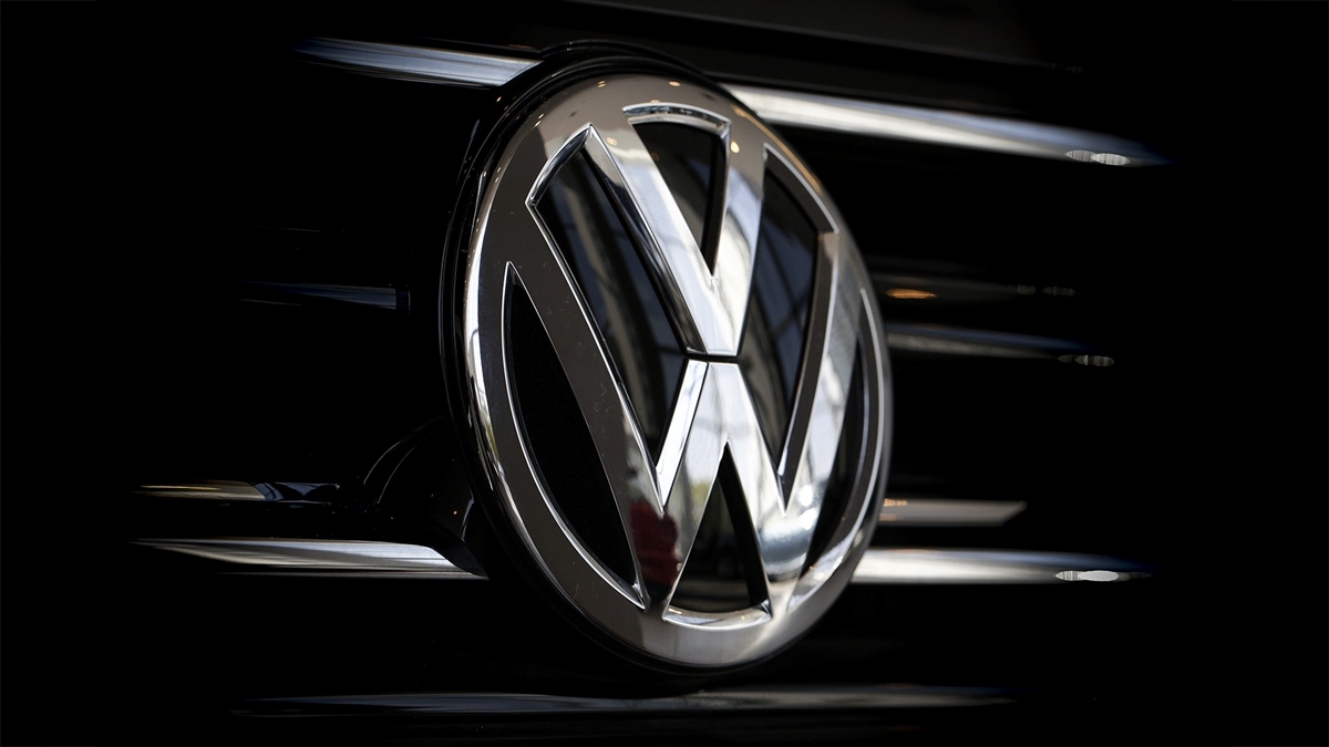 Volkswagen 50 bin kişiyi daha işten çıkarmayı değerlendiriyor Volkswagen 50 bin kişiyi daha işten çıkarmayı değerlendiriyor
