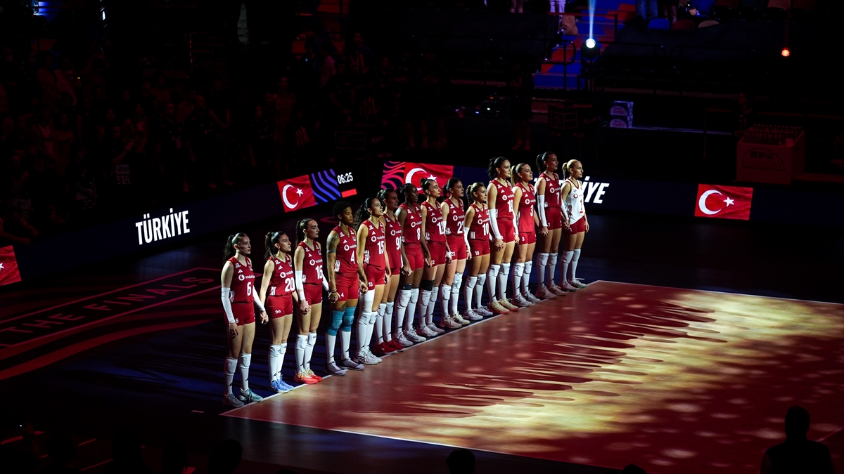 A Milli Kadın Voleybol Takımı, Avrupa Şampiyonası’na Letonya maçıyla başlayacak A Milli Kadın Voleybol Takımı, Avrupa Şampiyonası’na Letonya maçıyla başlayacak
