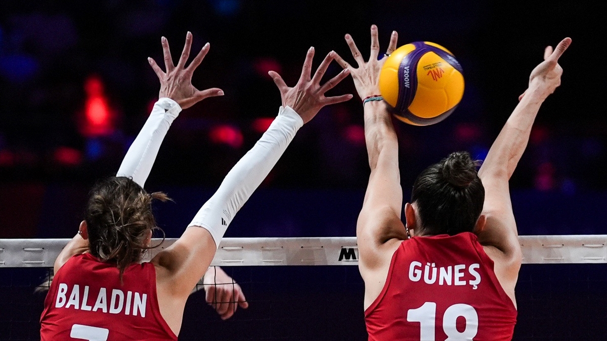 A Milli Kadın Voleybol Takımı, Avrupa Şampiyonası’nda yarın Slovenya ile karşılaşacak
