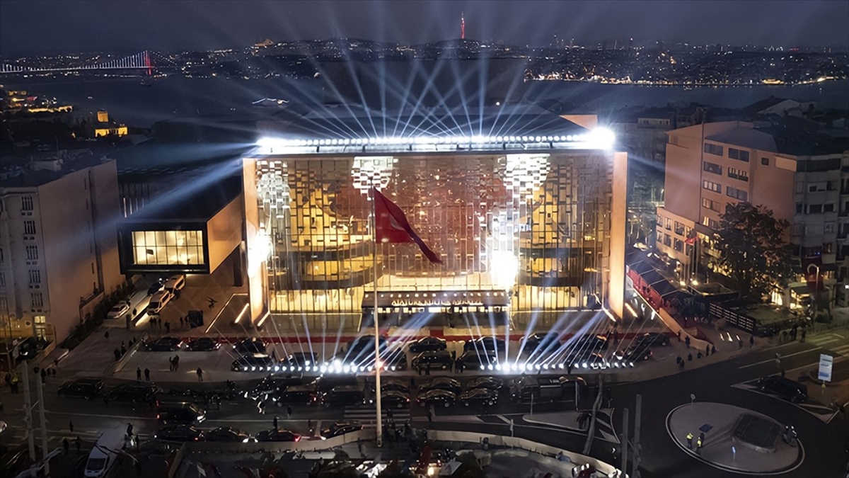 AKM Yaz Konserleri 12 Ağustos’ta caz temasıyla başlayacak
