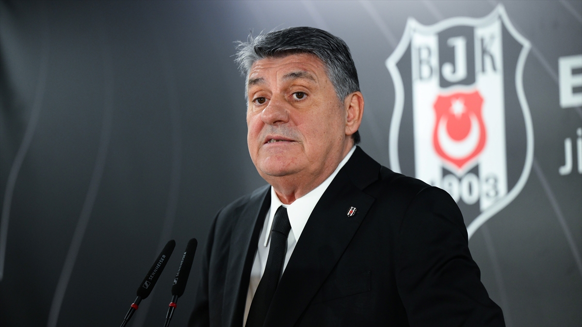 Beşiktaş Başkanı Adalı’dan “Salah’ı biz istemedik” açıklaması Beşiktaş Başkanı Adalı’dan “Salah’ı biz istemedik” açıklaması