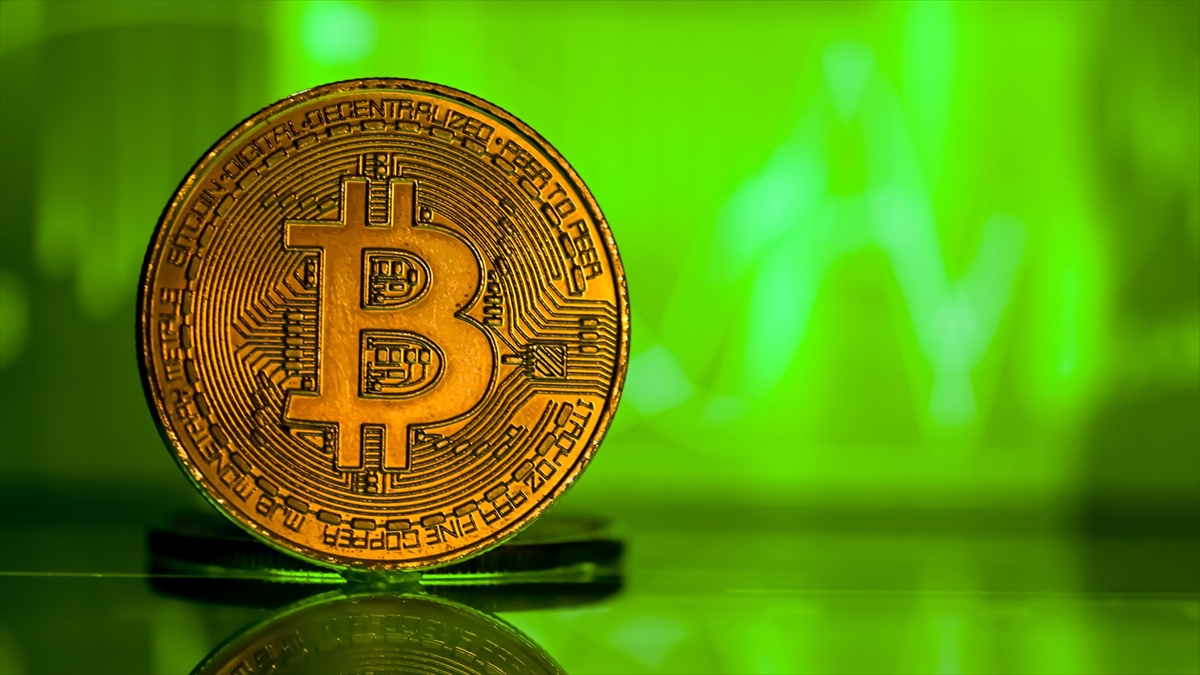 Bitcoin mayıstan bu yana ilk kez 80 bin doların üzerine yükseldi Bitcoin mayıstan bu yana ilk kez 80 bin doların üzerine yükseldi