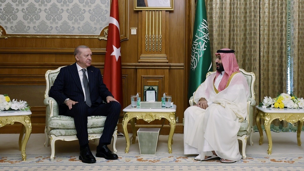 Cumhurbaşkanı Erdoğan, Suudi Arabistan Veliaht Prensi Bin Selman ile bir araya geldi