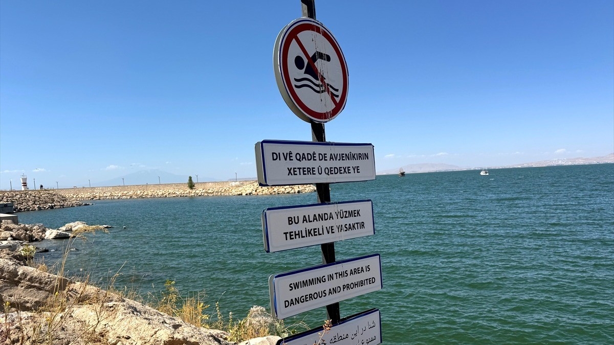Dalgıçlardan boğulma riskine karşı hayat kurtaran uyarılar Dalgıçlardan boğulma riskine karşı hayat kurtaran uyarılar