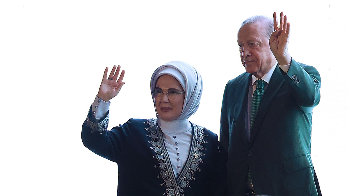 Emine Erdoğan’dan “AK Parti’nin 25. Kuruluş Yıl Dönümü” programına ilişkin paylaşım