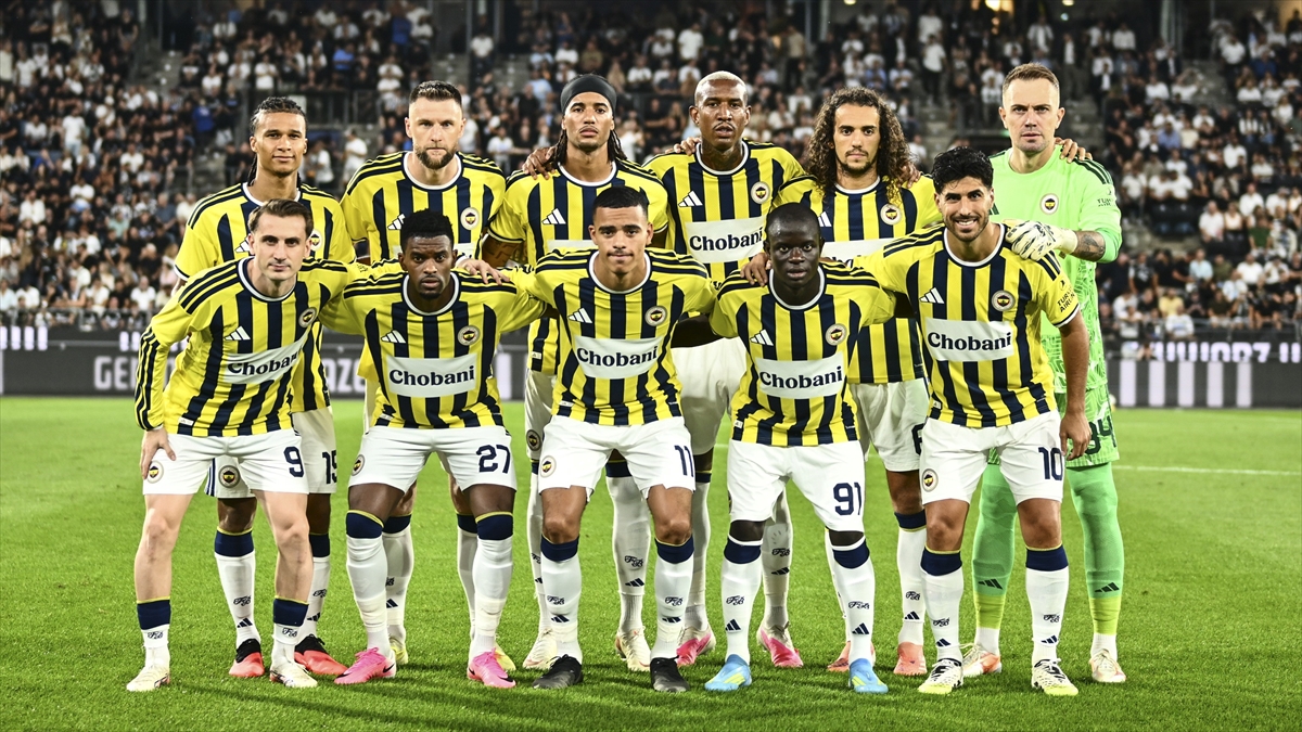 Fenerbahçe, Süper Lig’de sezonu deplasmanda açarken zorlanıyor Fenerbahçe, Süper Lig’de sezonu deplasmanda açarken zorlanıyor
