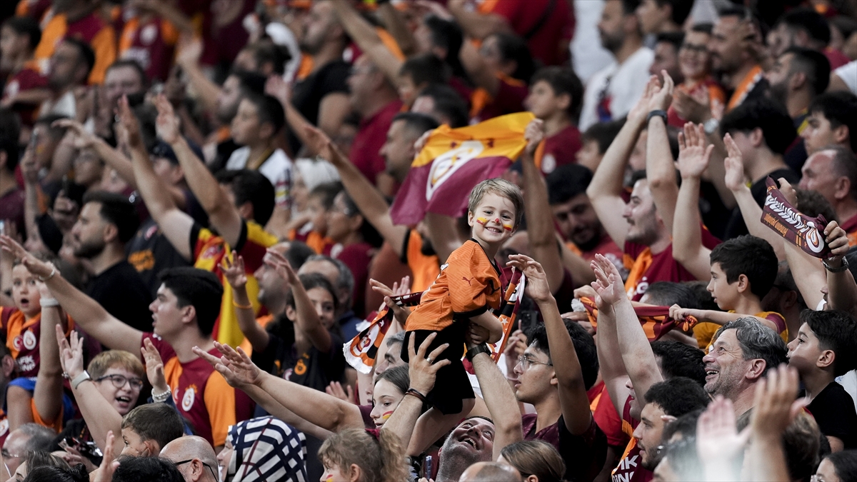 Futbolseverlerin 88 günlük “lig hasreti” bitiyor