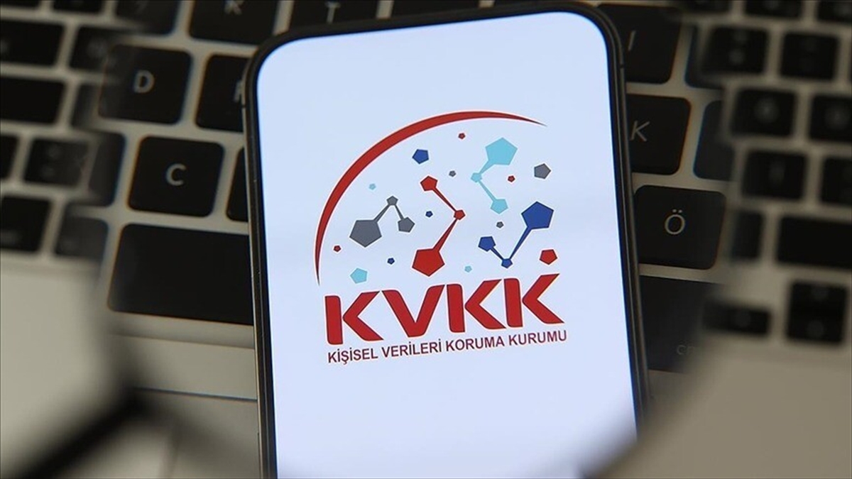 KVKK’den bankaya, “çalışana hakaret eden müşterinin telefon görüşme kaydı verilsin” talimatı KVKK’den bankaya, “çalışana hakaret eden müşterinin telefon görüşme kaydı verilsin” talimatı