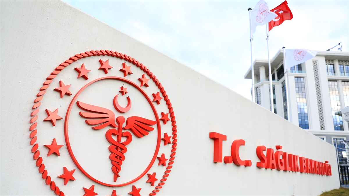 Sağlık Bakanlığından hayat kurtaran müdahalelere güncel rehber