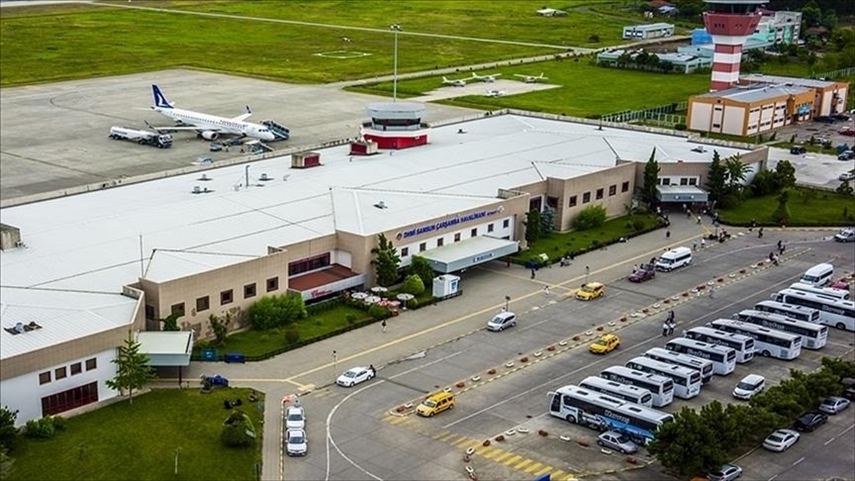 Samsun Çarşamba Havalimanının yolcu kapasitesi 3 milyona çıkacak Samsun Çarşamba Havalimanının yolcu kapasitesi 3 milyona çıkacak