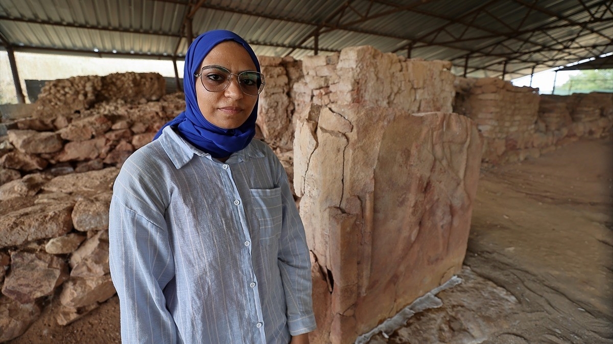 Şapinuva Antik Kenti’ndeki tarihi eserlerin onarımında Mısırlı restoratör de görev alıyor Şapinuva Antik Kenti’ndeki tarihi eserlerin onarımında Mısırlı restoratör de görev alıyor