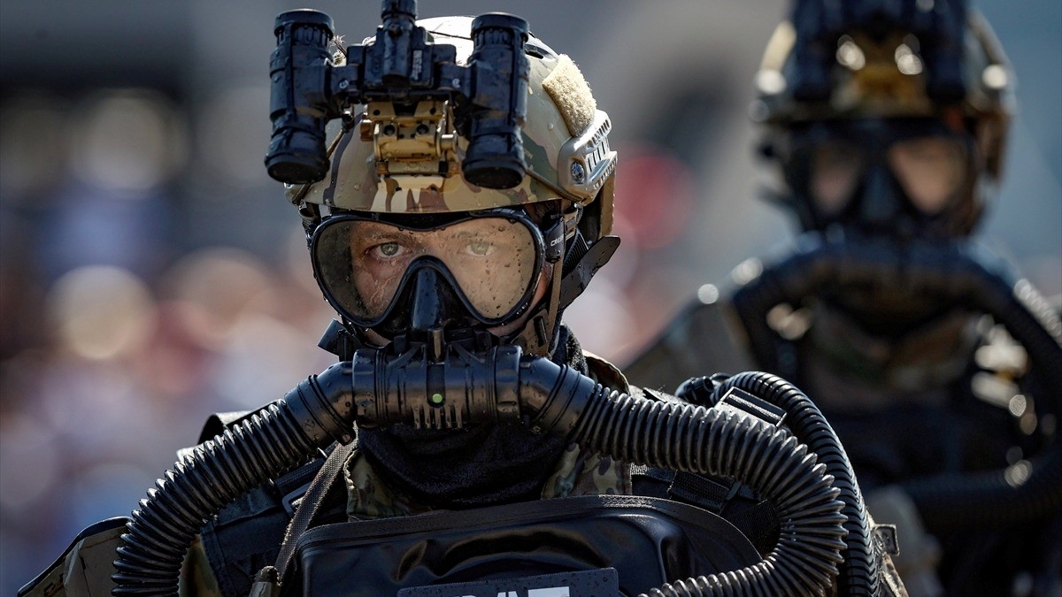 SAT ve SAS komandolarının TEKNOFEST Mavi Vatan’daki gösterileri ilgiyle izlendi