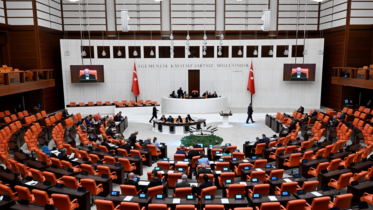 TBMM’de suça sürüklenen çocuklara ilişkin düzenlemeleri içeren kanun teklifinin görüşmelerine başlanacak TBMM’de suça sürüklenen çocuklara ilişkin düzenlemeleri içeren kanun teklifinin görüşmelerine başlanacak