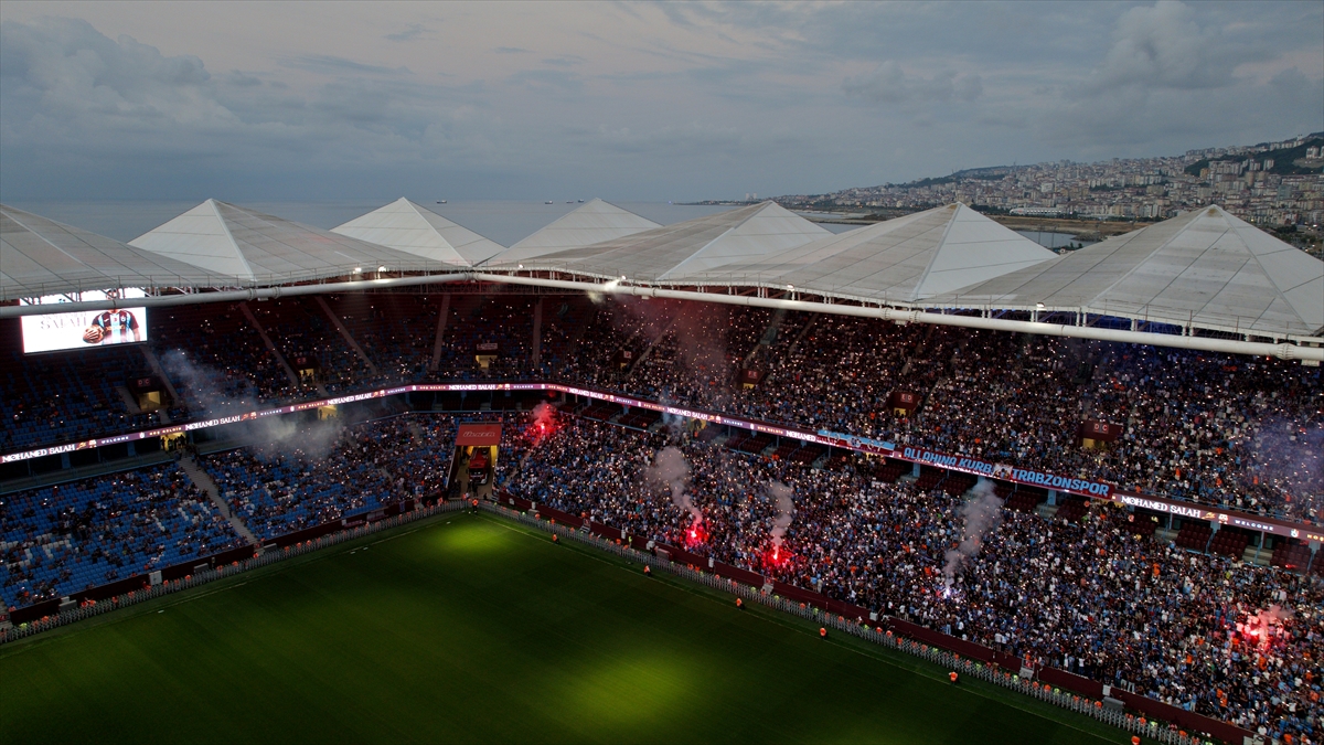 Trabzonspor, 25 bin kombine satışı hedefine ulaştı