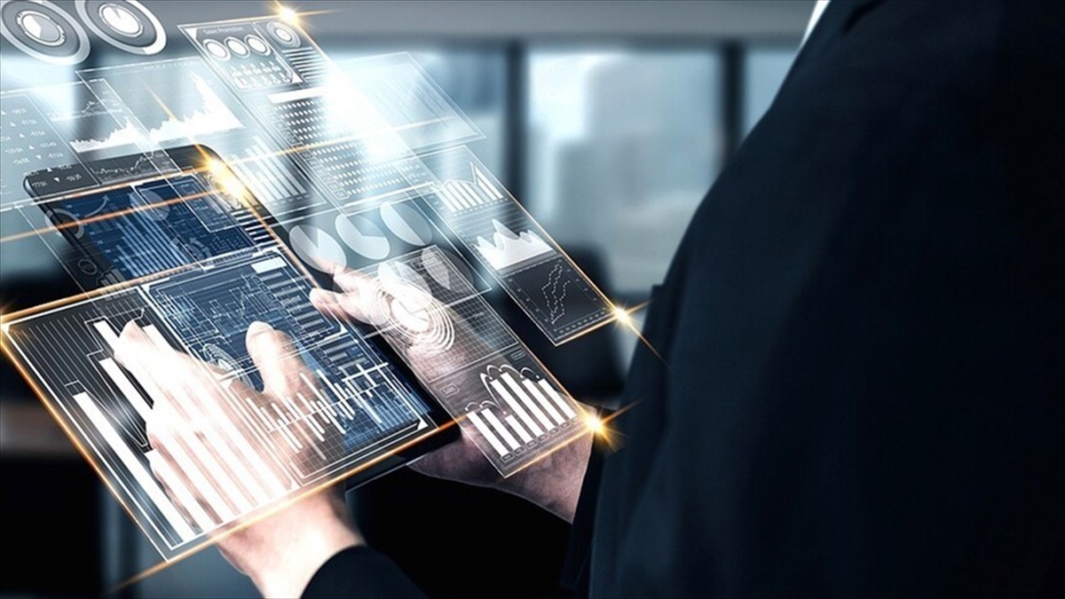 Türkiye Stratejik Teknoloji İnsan Kaynağı Programı’nda ilk yıl 550 araştırmacı yetiştirilecek Türkiye Stratejik Teknoloji İnsan Kaynağı Programı’nda ilk yıl 550 araştırmacı yetiştirilecek