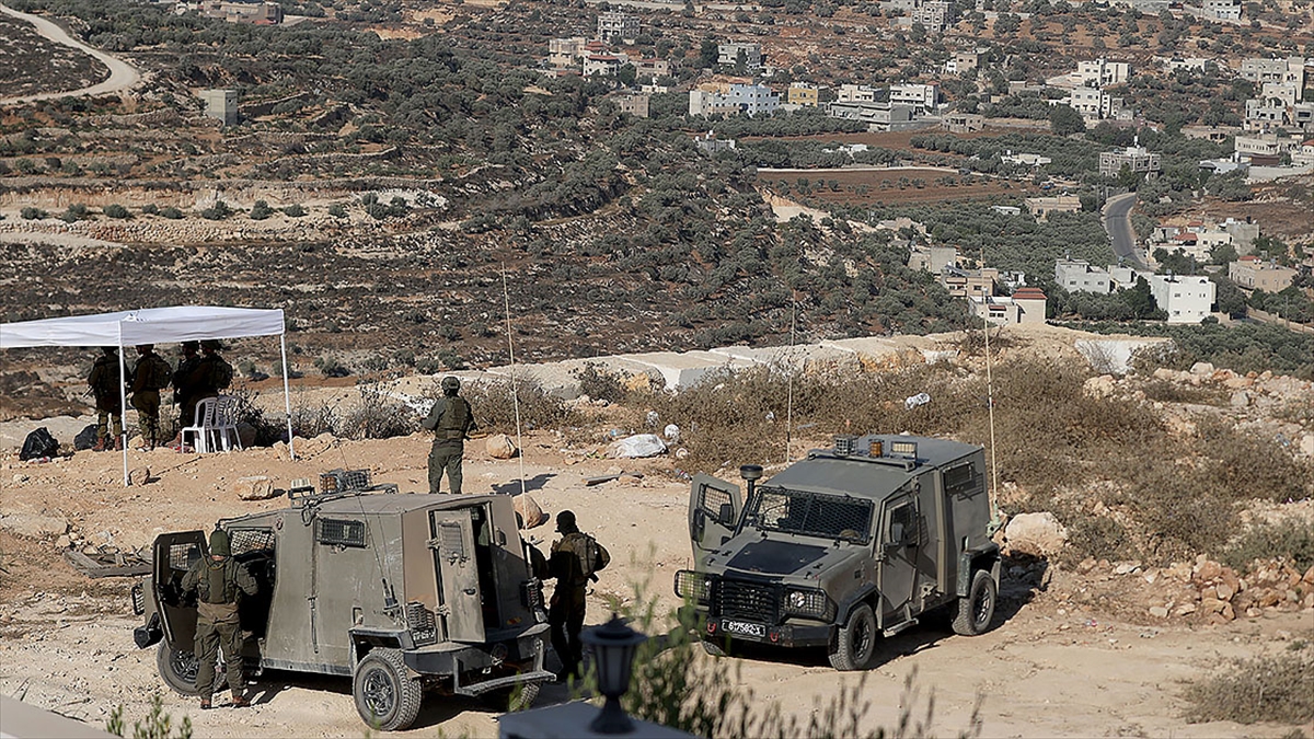 Türkiye ve 13 ülke, İsrail’in Suriye’deki hava saldırıları ile Filistin topraklarındaki yerleşim politikalarını kınadı Türkiye ve 13 ülke, İsrail’in Suriye’deki hava saldırıları ile Filistin topraklarındaki yerleşim politikalarını kınadı