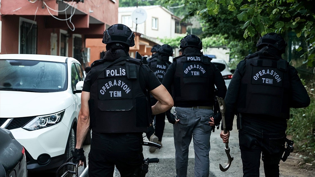 “Yeni nesil” suç örgütlerine karşı TEM birimleri de devrede olacak “Yeni nesil” suç örgütlerine karşı TEM birimleri de devrede olacak