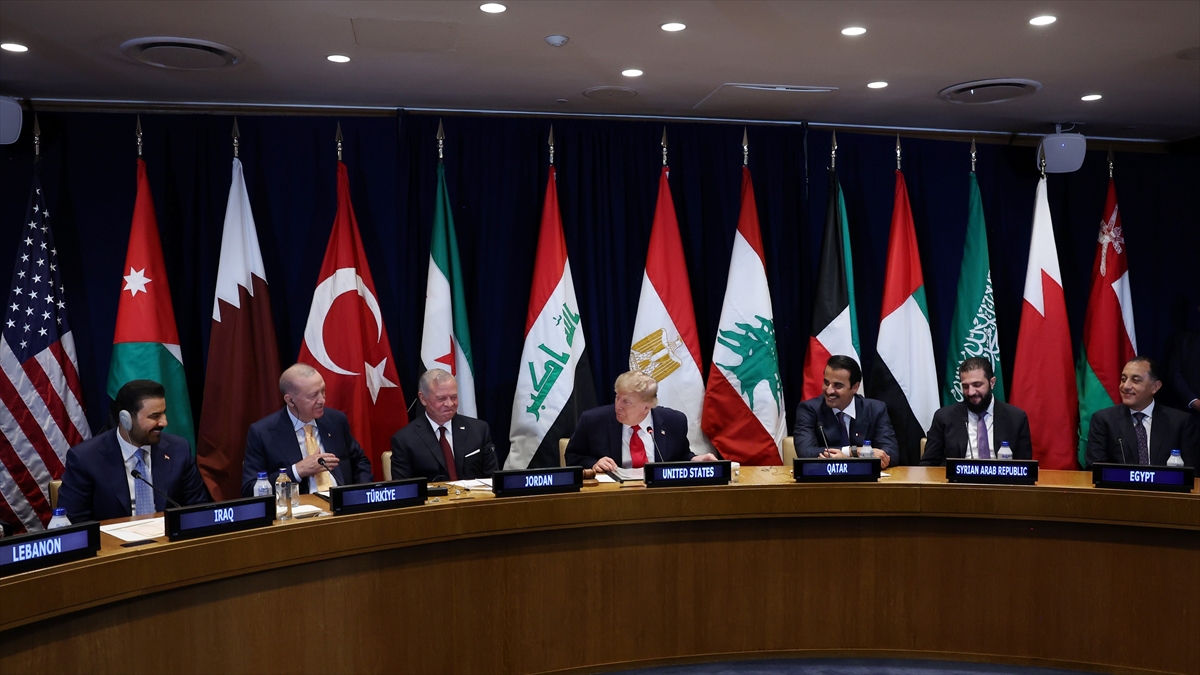 ABD’nin Ankara Büyükelçisi Barrack, Erdoğan ile Trump’ın “çok iyi ve etkili iletişim” kurduğunu söyledi ABD’nin Ankara Büyükelçisi Barrack, Erdoğan ile Trump’ın “çok iyi ve etkili iletişim” kurduğunu söyledi