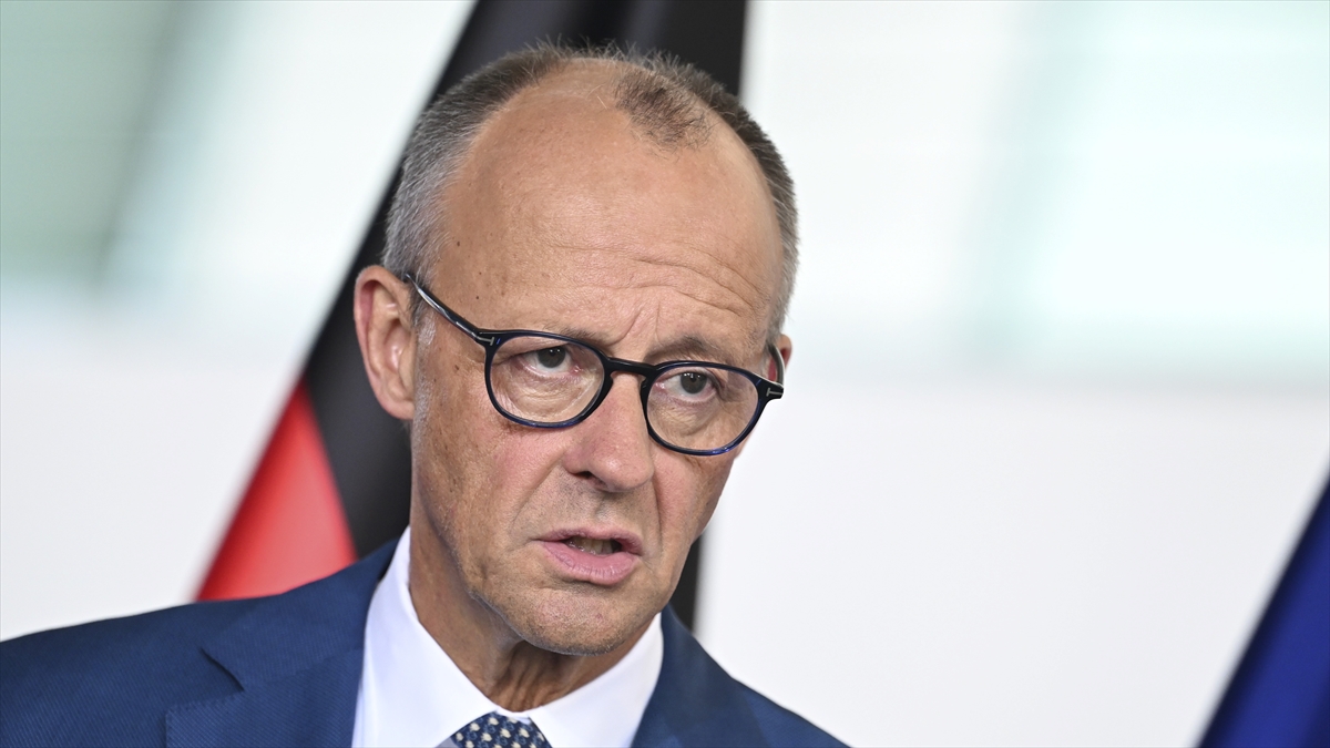 Almanya Başbakanı Merz, göçmenlerin geri gönderilmesini isteyen AfD’ye karşı çıktı Almanya Başbakanı Merz, göçmenlerin geri gönderilmesini isteyen AfD’ye karşı çıktı