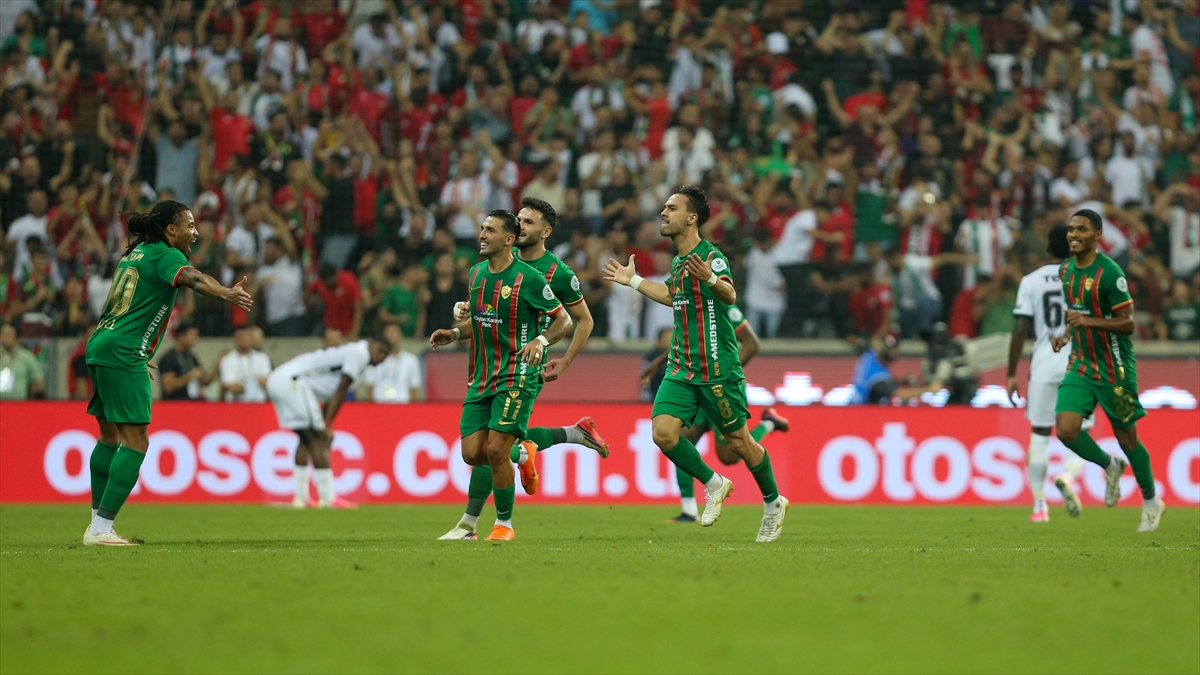 Amedspor, evinde Beşiktaş’ı mağlup etti Amedspor, evinde Beşiktaş’ı mağlup etti