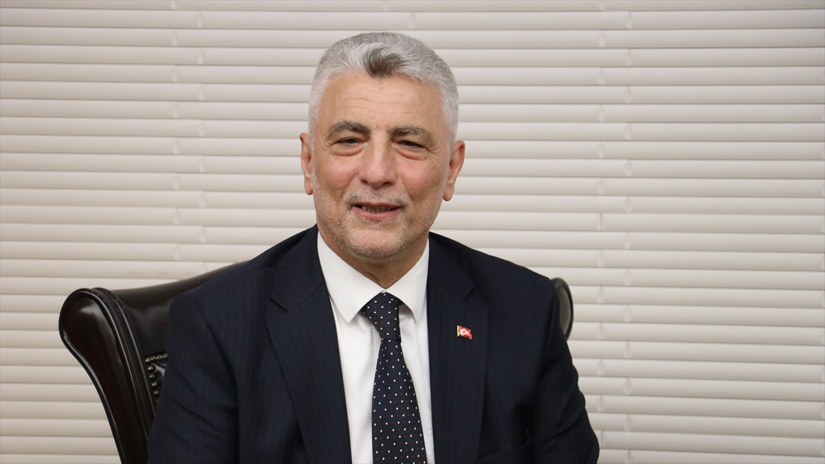 Bakan Bolat, Chicago’daki TOBB Türk Ticaret Merkezi’ni ziyaret etti