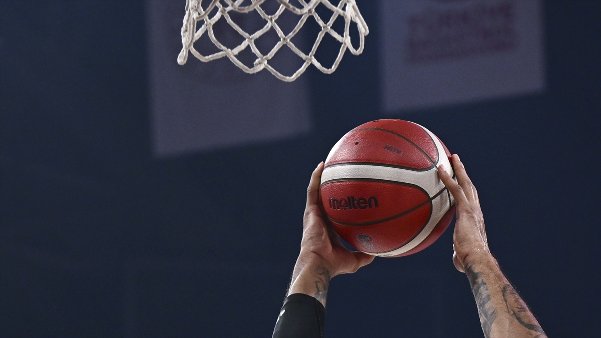 Basketbolda 39. Erkekler Cumhurbaşkanlığı Kupası, yarın sahibini bulacak Basketbolda 39. Erkekler Cumhurbaşkanlığı Kupası, yarın sahibini bulacak