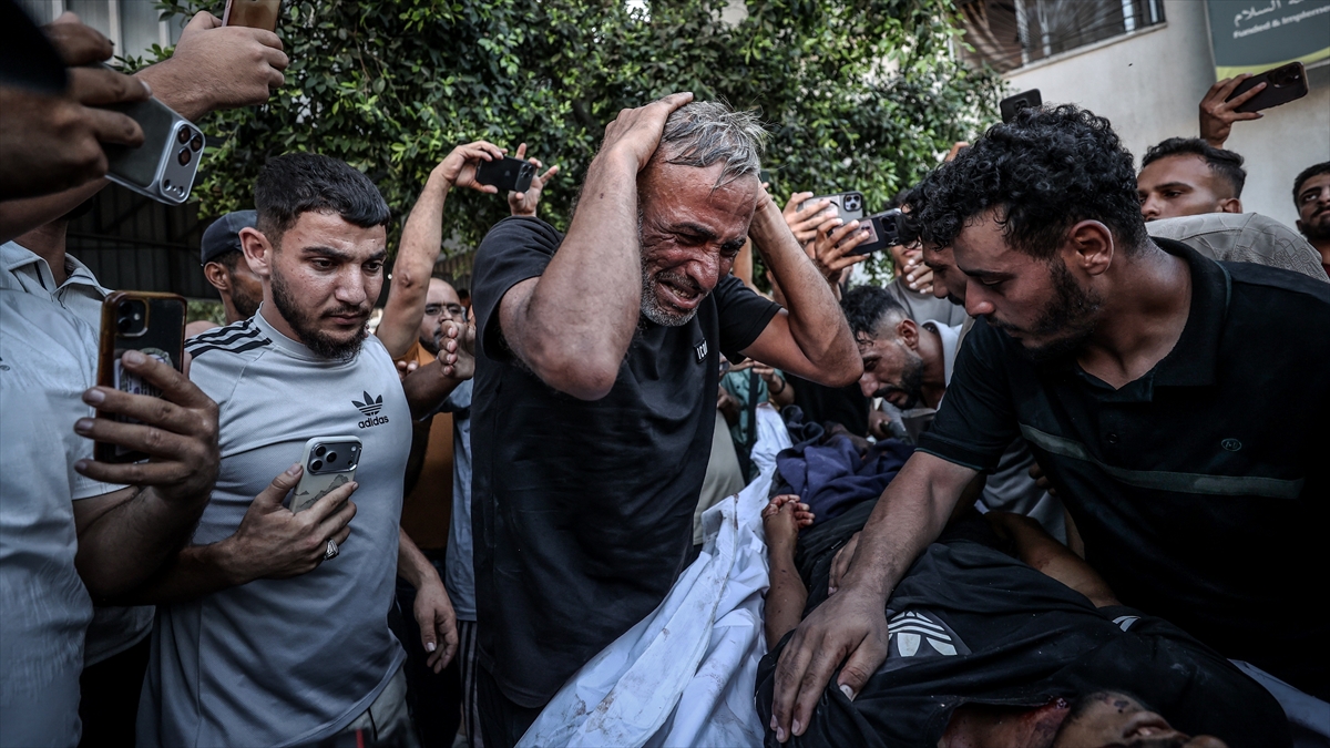 BM Komisyonu Üyesi Sidoti, sivillerin öldürüldüğü Gazze’deki durumun “gerçek ateşkes” olmadığını belirtti BM Komisyonu Üyesi Sidoti, sivillerin öldürüldüğü Gazze’deki durumun “gerçek ateşkes” olmadığını belirtti