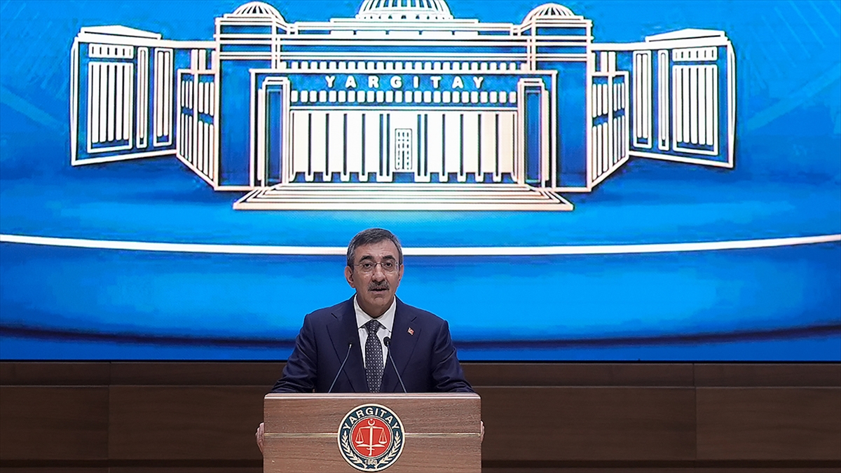 Cumhurbaşkanı Yardımcısı Yılmaz: ‘Terörsüz Türkiye’ daha çok yargının, hukukun konusu olan bir süreç olacak Cumhurbaşkanı Yardımcısı Yılmaz: ‘Terörsüz Türkiye’ daha çok yargının, hukukun konusu olan bir süreç olacak