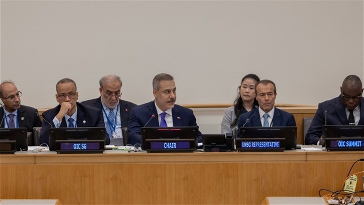 Dışişleri Bakanı Fidan, İİT Dışişleri Bakanları Yıllık Koordinasyon Toplantısı’na başkanlık etti Dışişleri Bakanı Fidan, İİT Dışişleri Bakanları Yıllık Koordinasyon Toplantısı’na başkanlık etti
