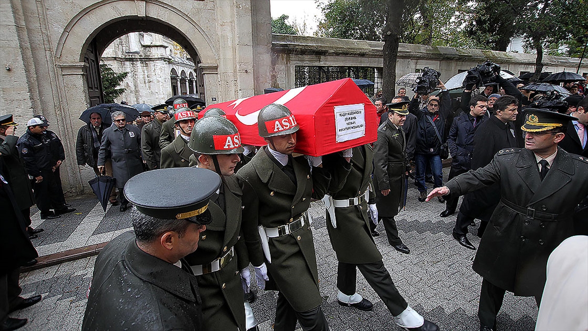Eski MİT görevlisi Kaşif Kozinoğlu’nun ölümüne ilişkin soruşturma yeniden başlatıldı Eski MİT görevlisi Kaşif Kozinoğlu’nun ölümüne ilişkin soruşturma yeniden başlatıldı