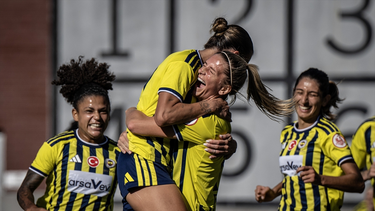 Fenerbahçe arsaVev Kadın Futbol Takımı, UEFA Avrupa Kupası’nda Minsk’i konuk edecek