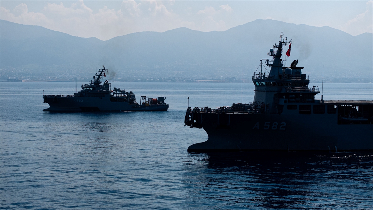 Girne’deki gemi kazasında hayatını kaybedenlerin sayısı 13’e yükseldi Girne’deki gemi kazasında hayatını kaybedenlerin sayısı 13’e yükseldi