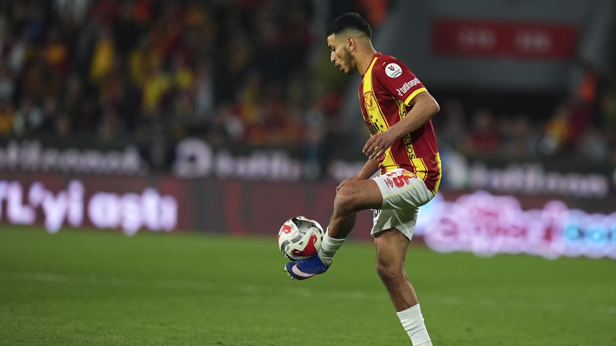 Göztepe’de Amin Cherni, Nantes’a kiralandı Göztepe’de Amin Cherni, Nantes’a kiralandı