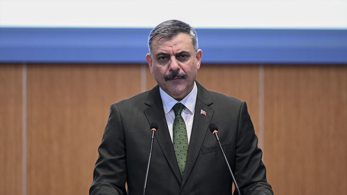 İçişleri Bakanı Çiftçi: Interpol kanalıyla yurt dışına kaçan suçluların peşini bırakmıyoruz