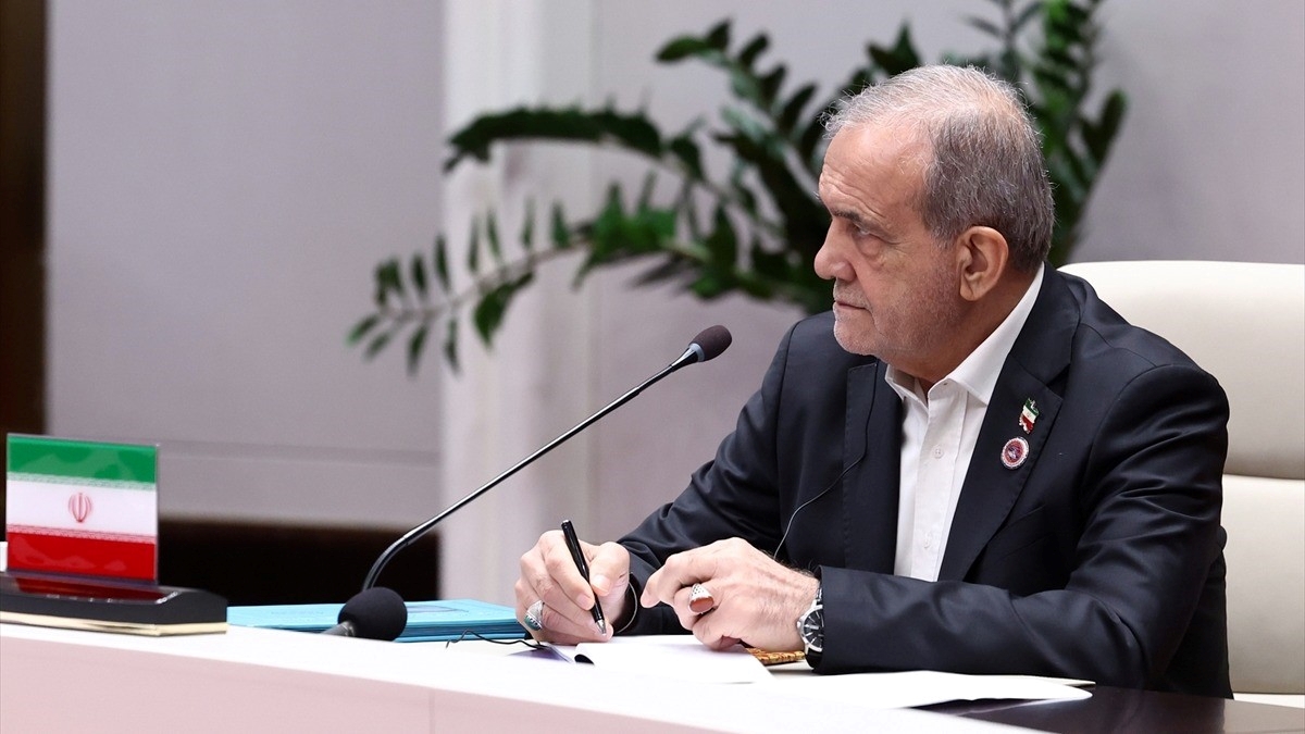 İran Cumhurbaşkanı Pezeşkiyan: ABD taahhütlerine dönerse İran da derhal adım atacaktır İran Cumhurbaşkanı Pezeşkiyan: ABD taahhütlerine dönerse İran da derhal adım atacaktır