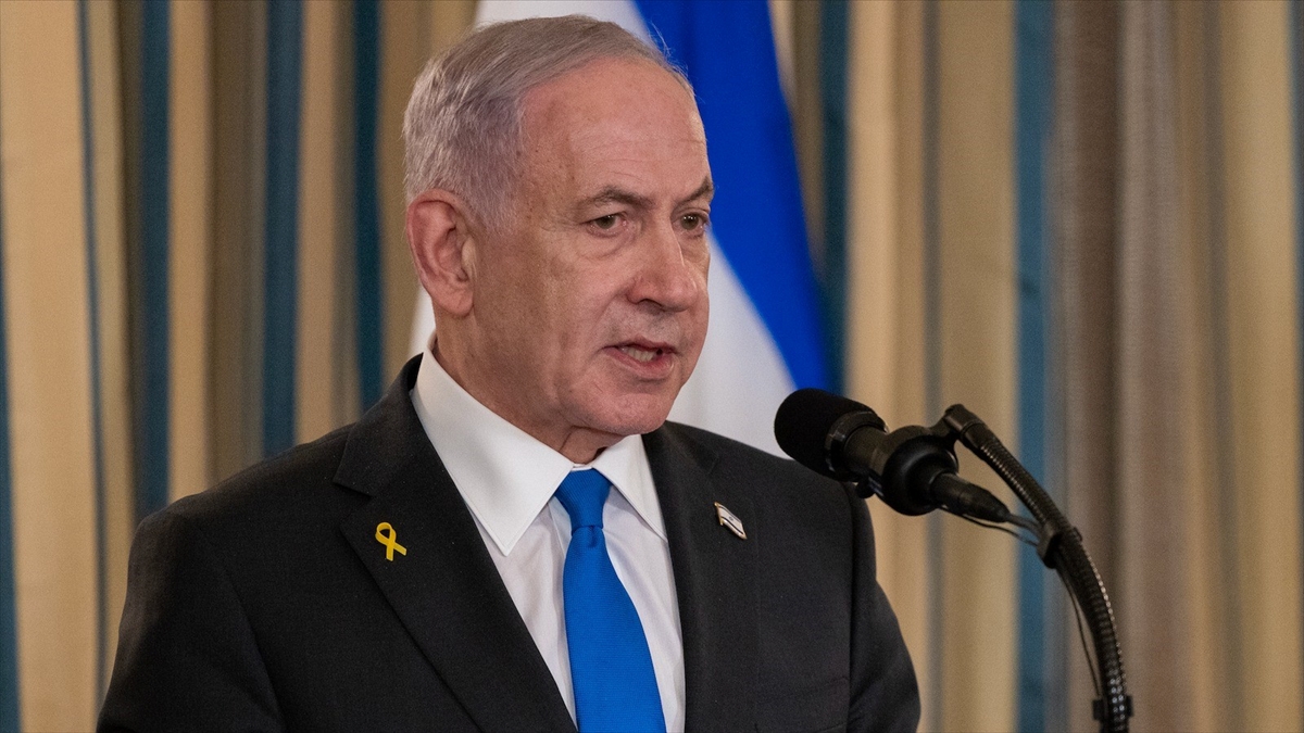 İsrail’deki seçim anketine göre Netanyahu muhalefetin gerisinde kaldı