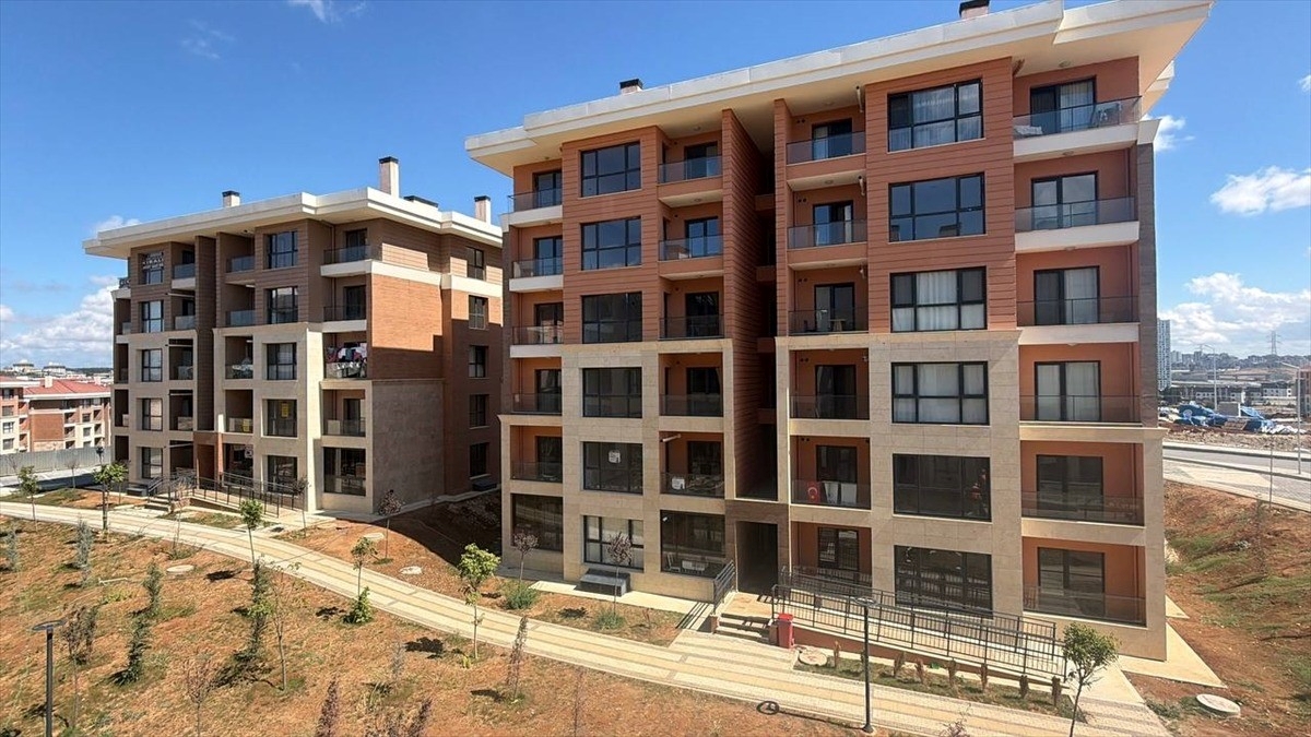 İstanbul’da Yüzyılın Konut Projesi’ndeki kiralık daireler tanıtıldı İstanbul’da Yüzyılın Konut Projesi’ndeki kiralık daireler tanıtıldı