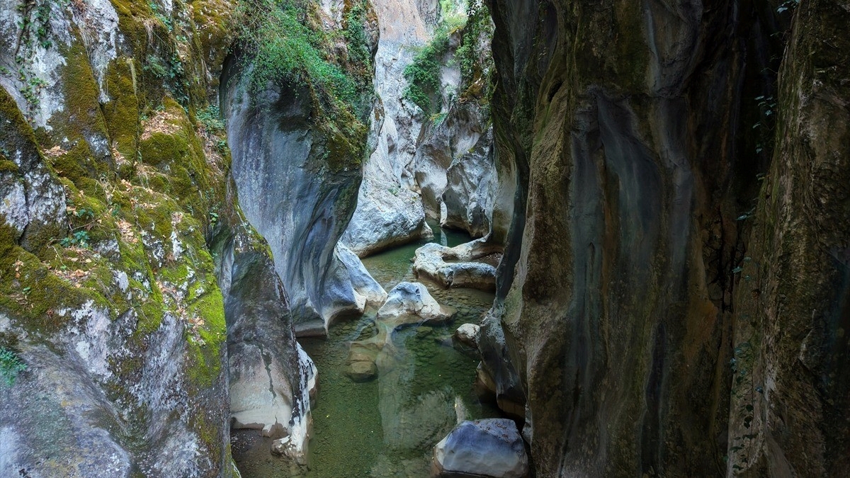 Kastamonu’nun “saklı cenneti” Saltuklu Kanyonu doğa tutkunlarını bekliyor Kastamonu’nun “saklı cenneti” Saltuklu Kanyonu doğa tutkunlarını bekliyor