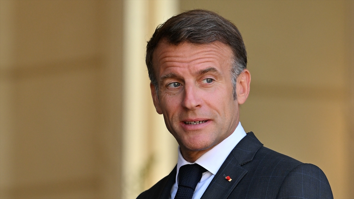 Macron, Hürmüz Boğazı krizinde Trump’ı eleştirmekten çekindi