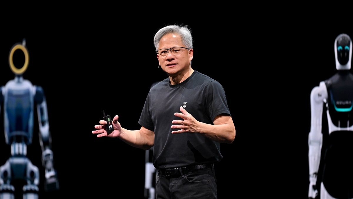 Nvidia CEO’su Huang, yapay zekayı olabildiğince “hızlı” geliştirme çağrısı yaptı Nvidia CEO’su Huang, yapay zekayı olabildiğince “hızlı” geliştirme çağrısı yaptı