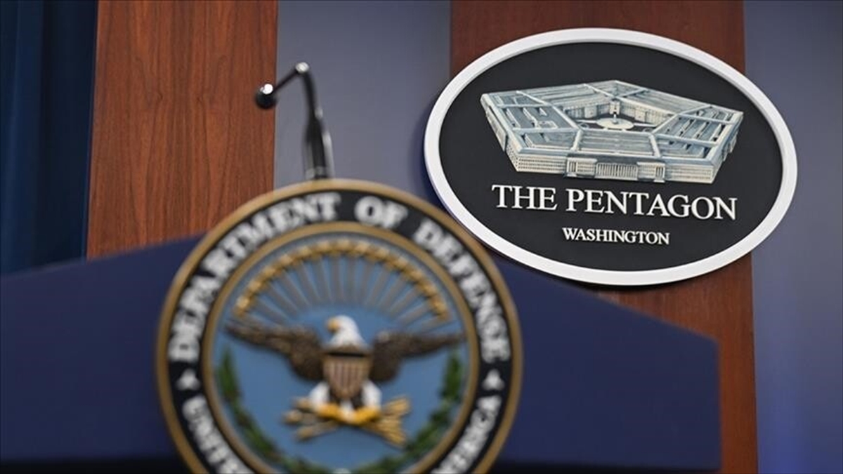 Pentagon’un Avrupa’daki ABD kuvvetlerinin yaklaşık üçte birini geri çekmeyi değerlendirdiği iddiası Pentagon’un Avrupa’daki ABD kuvvetlerinin yaklaşık üçte birini geri çekmeyi değerlendirdiği iddiası