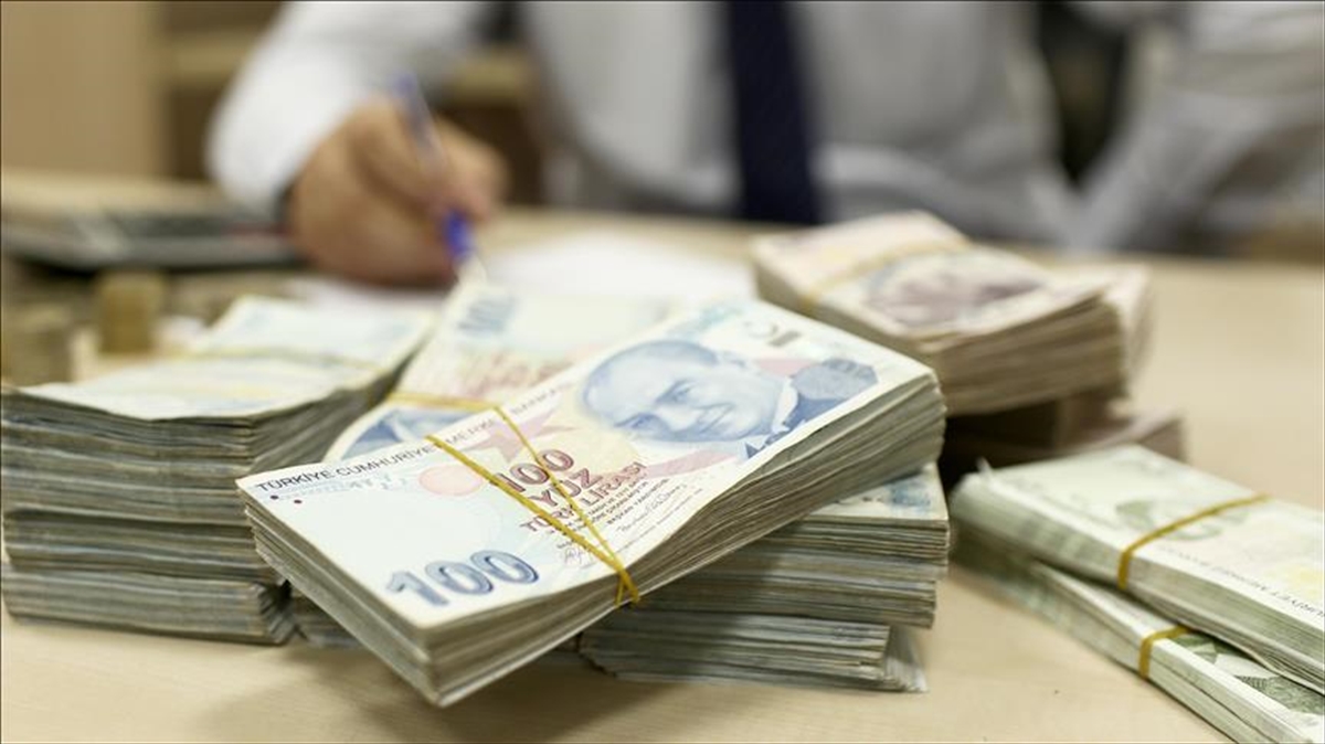 Reel Kesim Güven Endeksi eylülde 102,5’e yükseldi Reel Kesim Güven Endeksi eylülde 102,5’e yükseldi