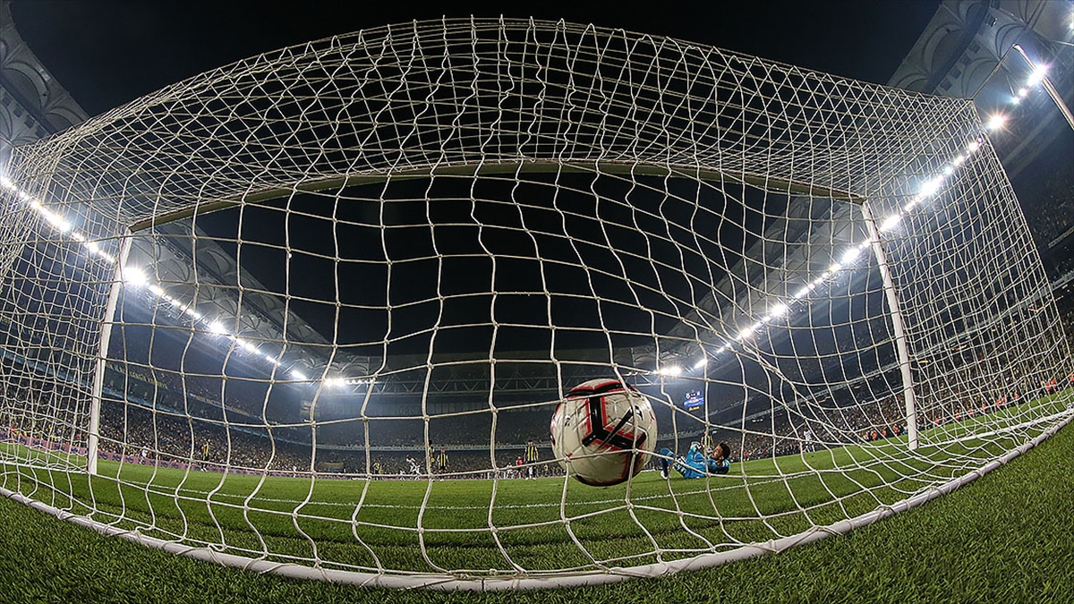 Süper Lig’de 2026-27 sezonunda her galibiyetin ödülü 9,8 milyon lira Süper Lig’de 2026-27 sezonunda her galibiyetin ödülü 9,8 milyon lira