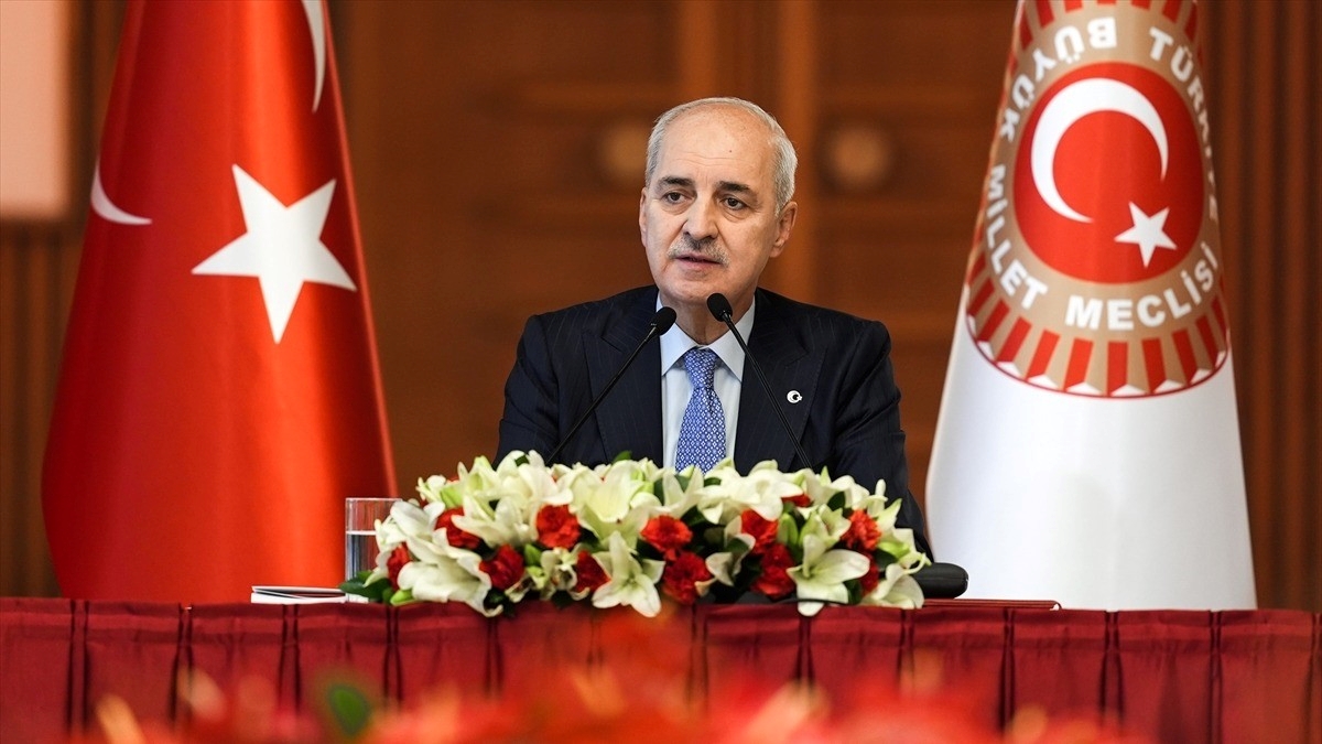 TBMM Başkanı Kurtulmuş: Meclisin açılmasıyla izleme komisyonu hızlı şekilde kurulacak TBMM Başkanı Kurtulmuş: Meclisin açılmasıyla izleme komisyonu hızlı şekilde kurulacak