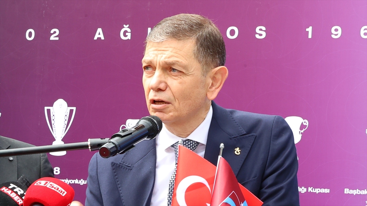 Trabzonspor Divan Başkanı Ören: Papara Park’ta oynayacağımız dostluk maçına bütün taraftarlarımızı davet ediyoruz