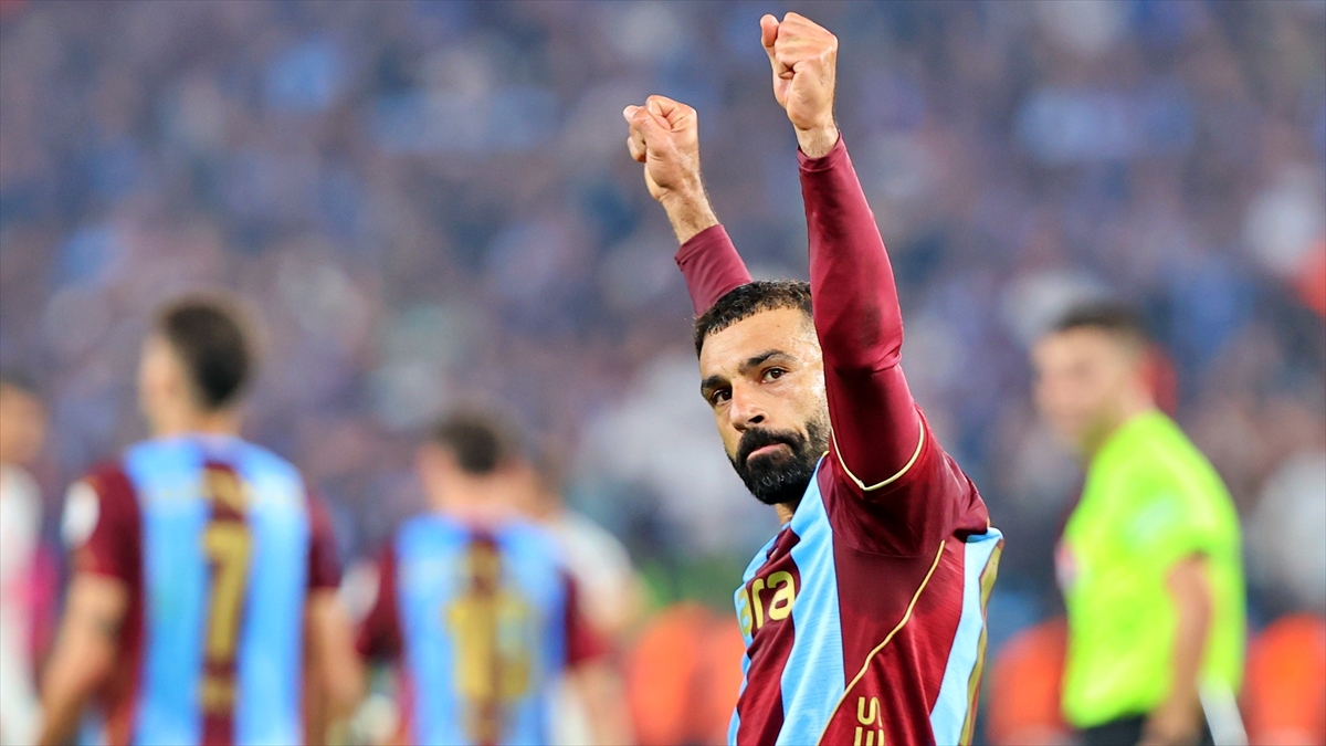 Trabzonspor, Galatasaray’ı farklı yendi Trabzonspor, Galatasaray’ı farklı yendi