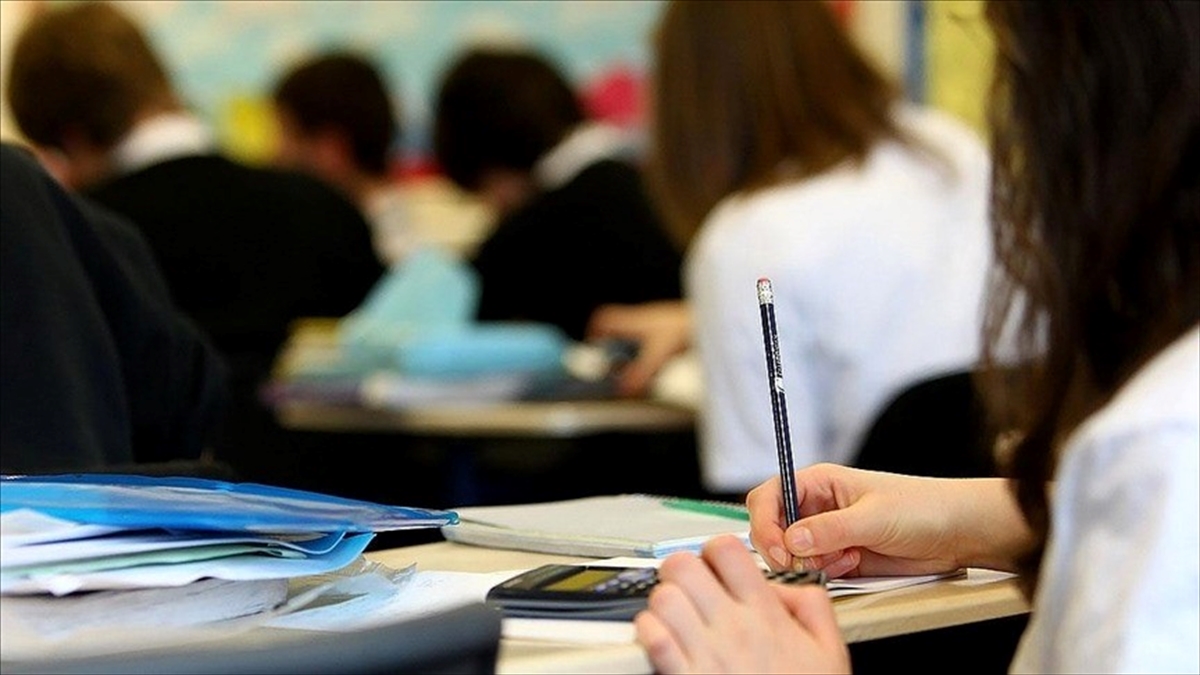Türkiye, PISA 2025’te OECD ülkeleri arasında puanını en fazla artıran ülke oldu Türkiye, PISA 2025’te OECD ülkeleri arasında puanını en fazla artıran ülke oldu
